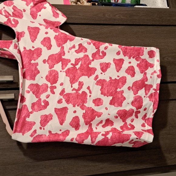 ♥️New pink cow print top - Picture 7 of 8